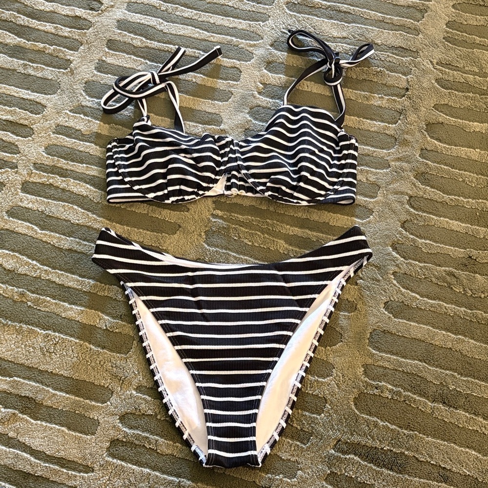 Abercrombie & Fitch Black and White Striped Bikini Set